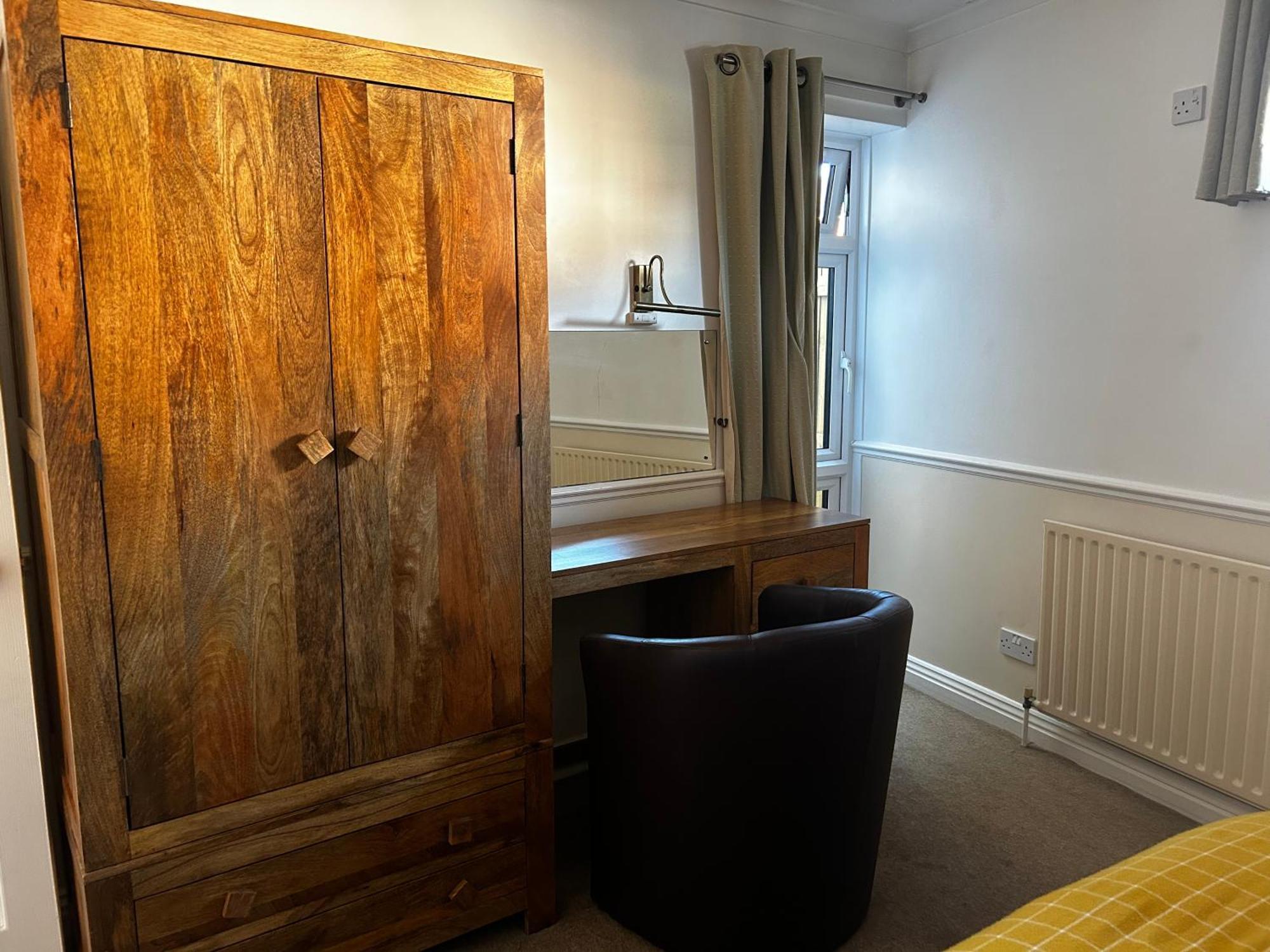 Byways Serviced Apartments Σαλισμπέρι Εξωτερικό φωτογραφία